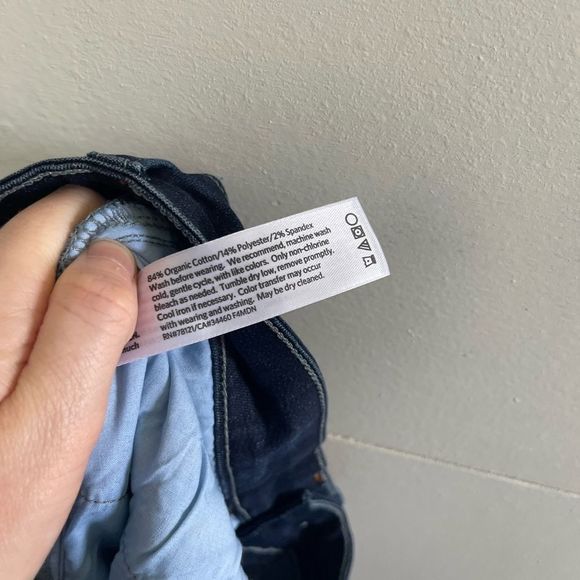 Eileen Fisher Organic Cotton Blend Dark Wash Jeans - Picture 6 of 6